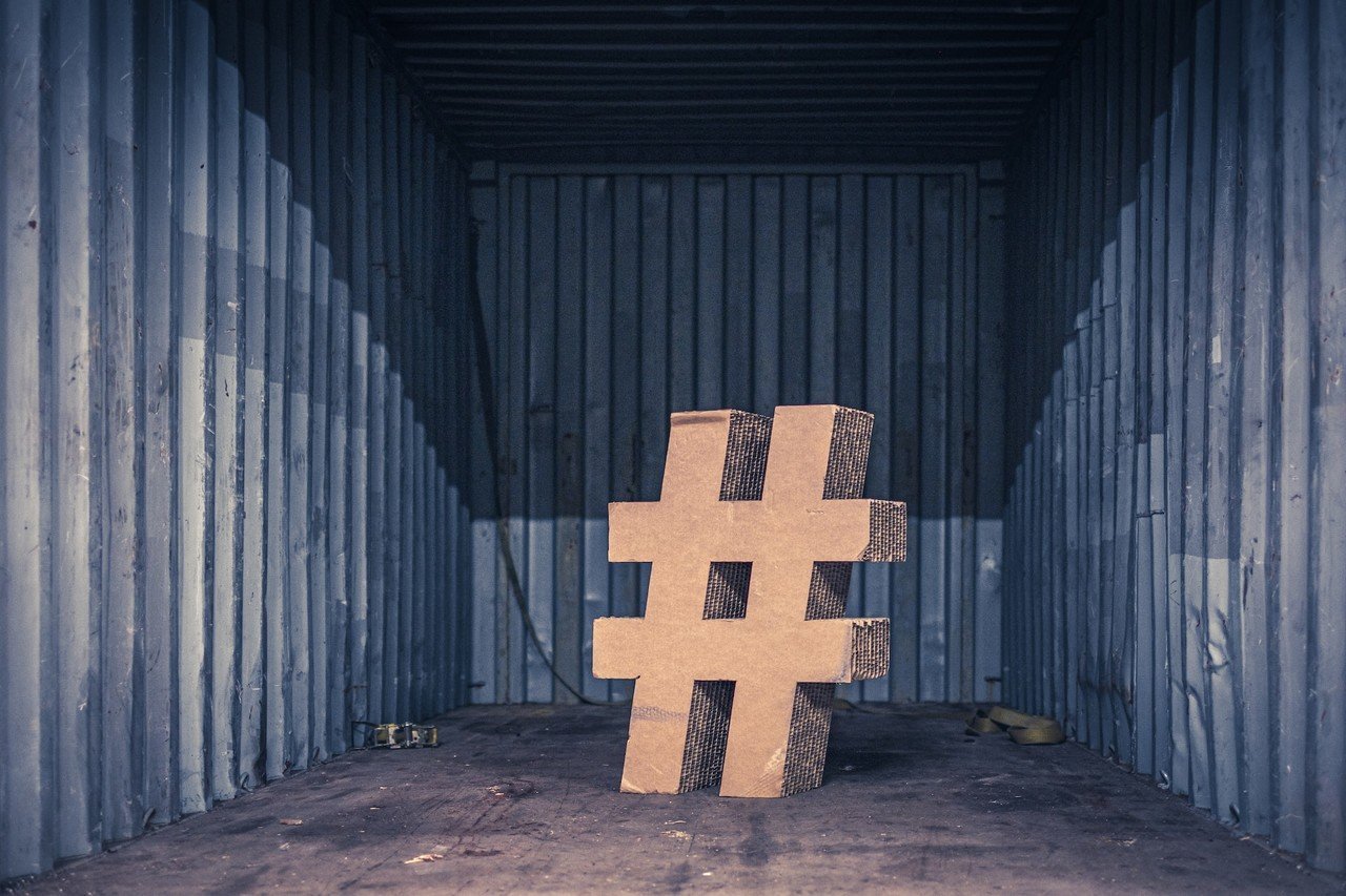 an image of hashtag sign